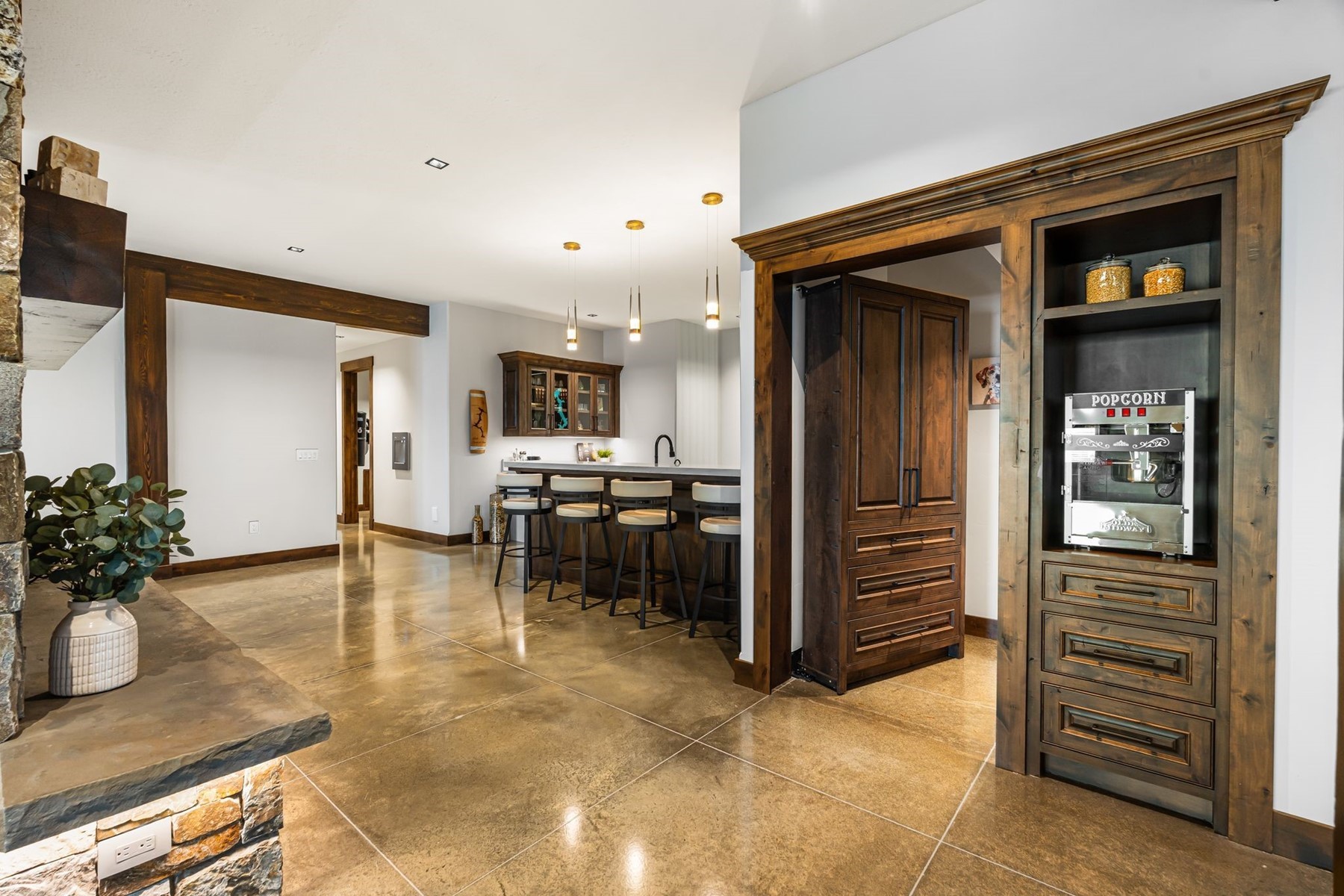  4579 E Plum Rd - 物件實景