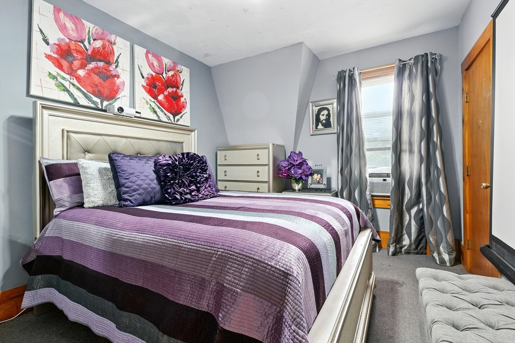 Worcester, Massachusetts, 01603, United States, 9 Bedrooms Bedrooms, ,3 BathroomsBathrooms,Residential,For Sale,1927945