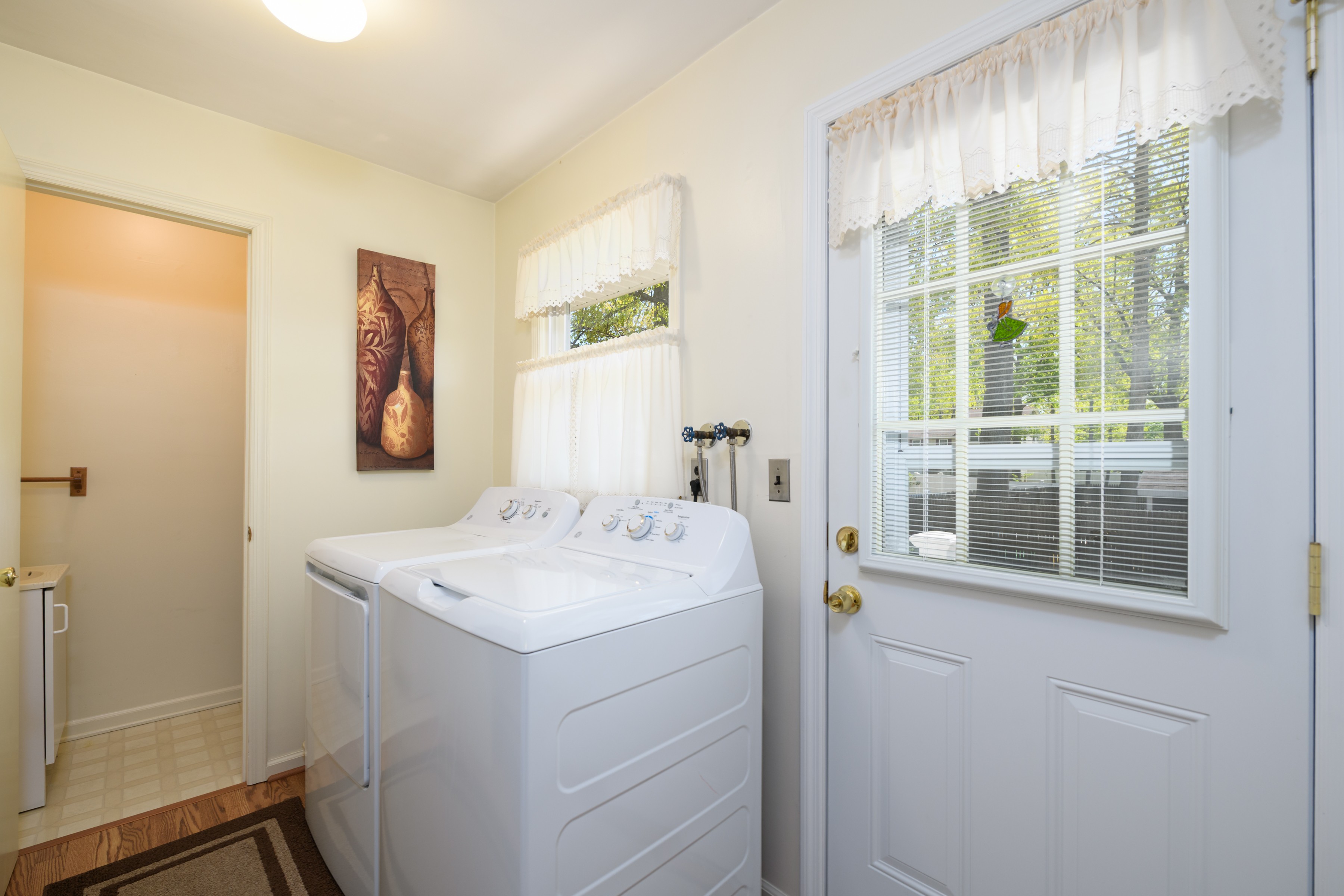  3-Bedroom, 1.5-Bath Ranch in Eatontown - 物件實景