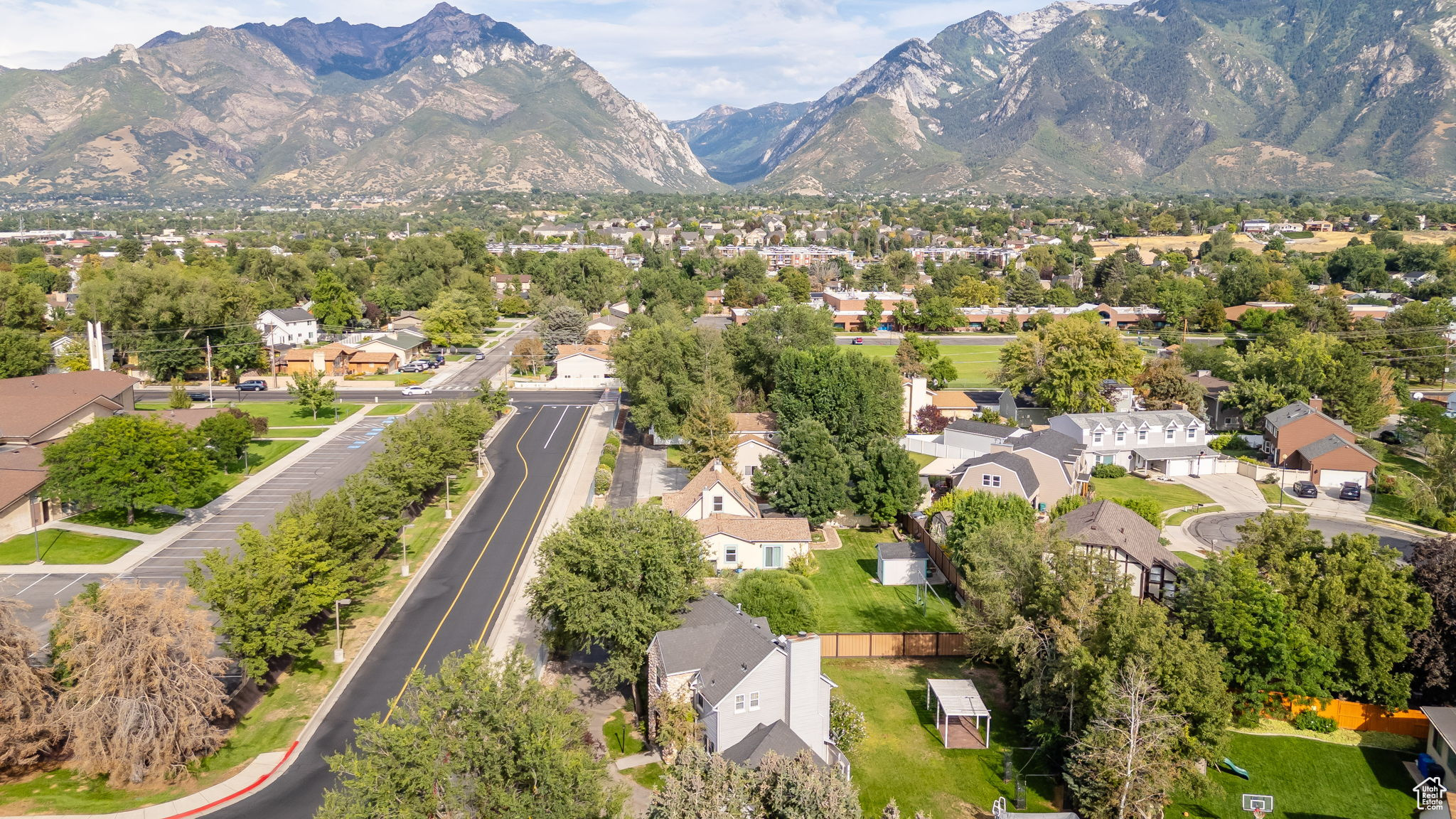 Sandy, Utah, 84092, United States, 4 Bedrooms Bedrooms, ,3 BathroomsBathrooms,Residential,For Sale,1926988