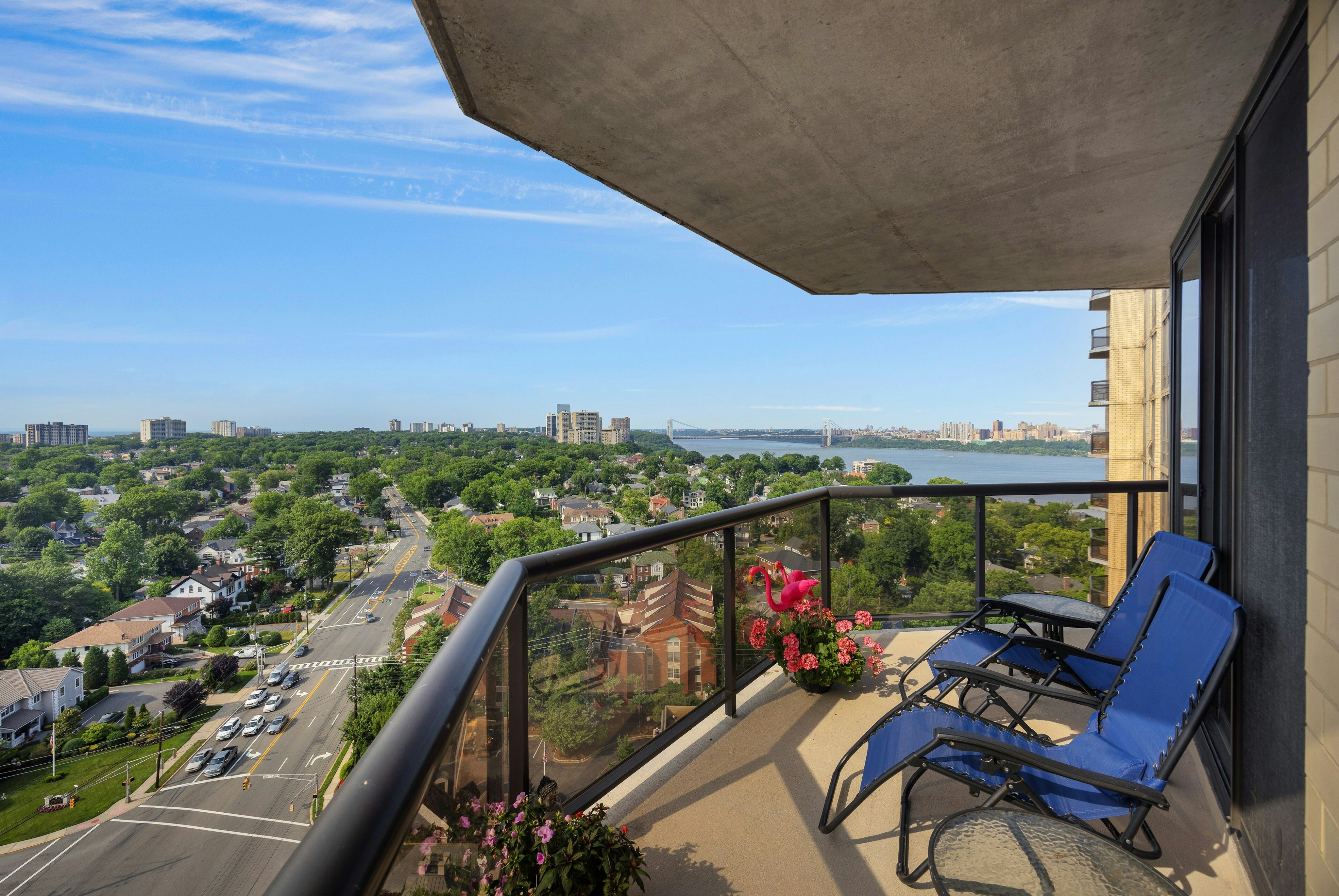  900 Palisade Avenue, Fort Lee, NJ 07024 - 物件實景