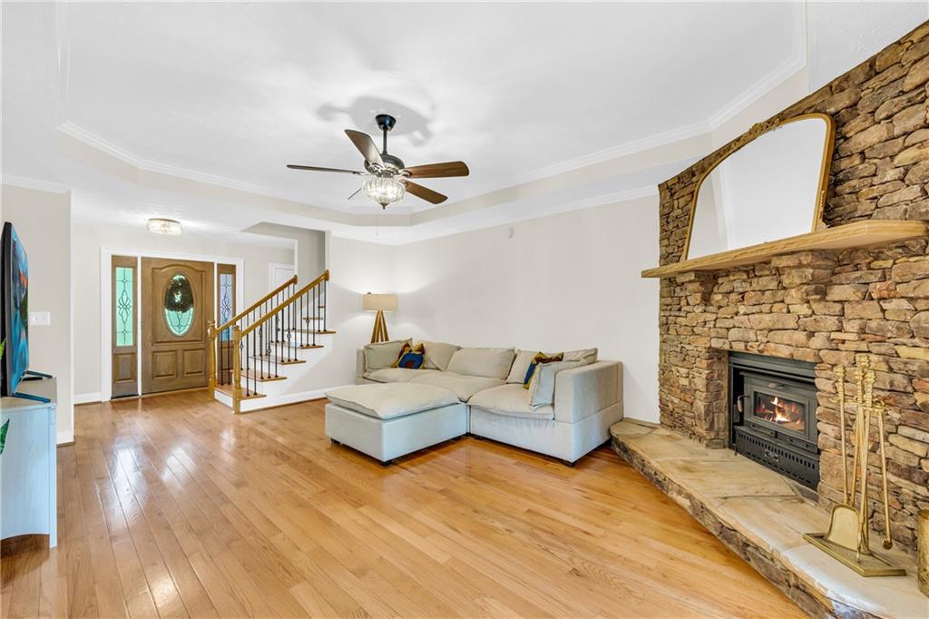Murrayville, Georgia, 30564, United States, 5 Bedrooms Bedrooms, ,4 BathroomsBathrooms,Residential,For Sale,1836190