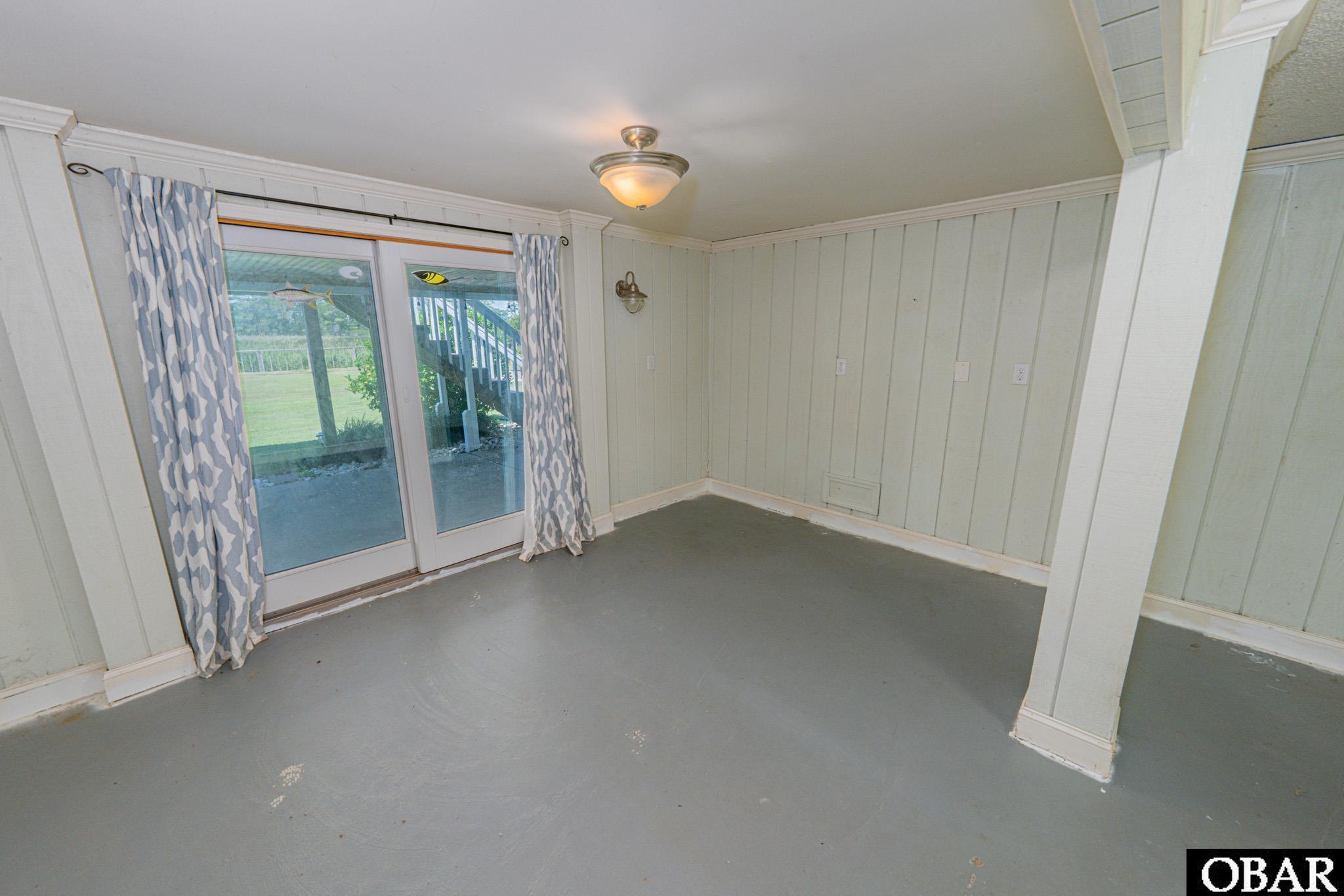 Kitty Hawk, North Carolina, 27949, United States, 3 Bedrooms Bedrooms, ,2 BathroomsBathrooms,Residential,For Sale,1907777