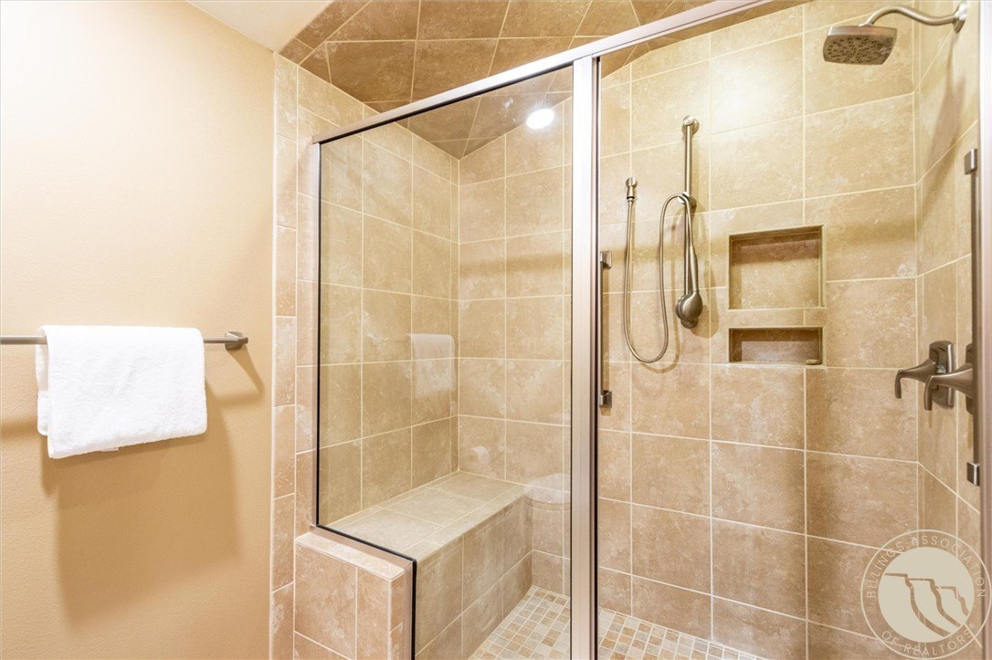 Billings, Montana, 59102, United States, 4 Bedrooms Bedrooms, ,4 BathroomsBathrooms,Residential,For Sale,1980371