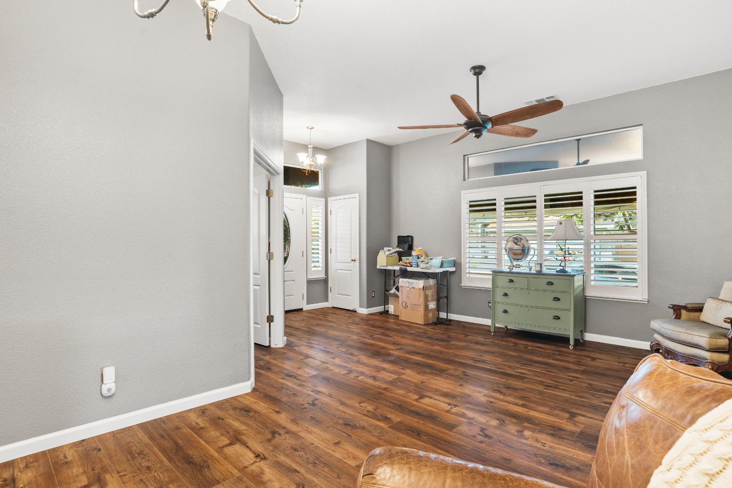 Riverbank, California, 95367, United States, 4 Bedrooms Bedrooms, ,2 BathroomsBathrooms,Residential,For Sale,1976326