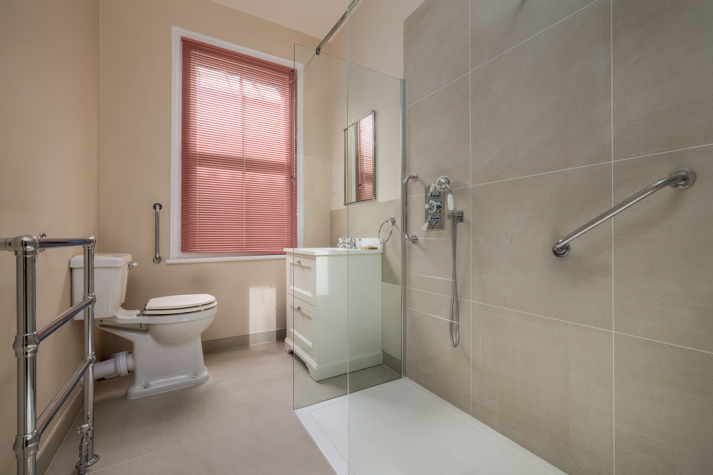  A Substantial Six-Bedroom House with a Coach House in Putney - 物件實景