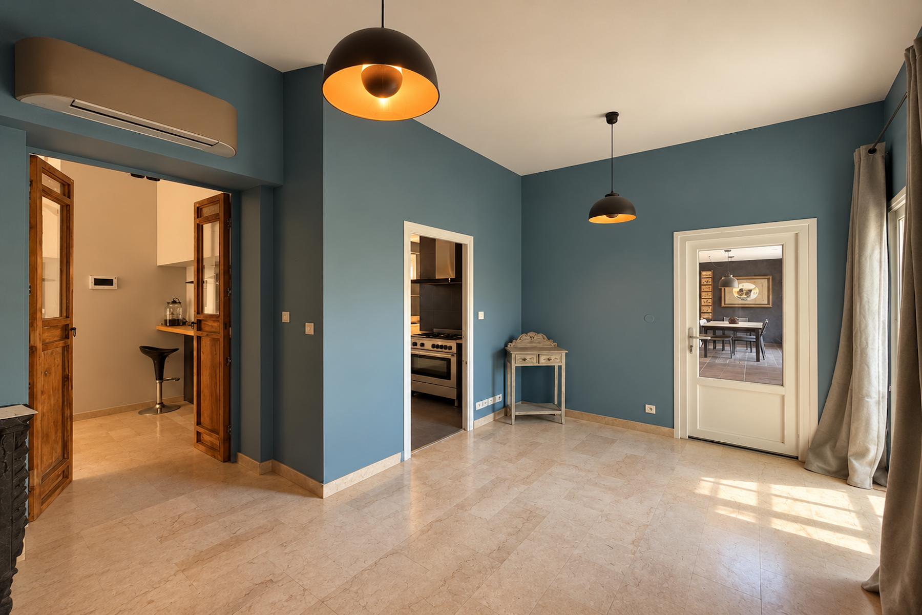  35 Minutes from Uzès – Charming 510 sqm Provençal Farmhouse Set Within 1.8 Hect… - 物件實景
