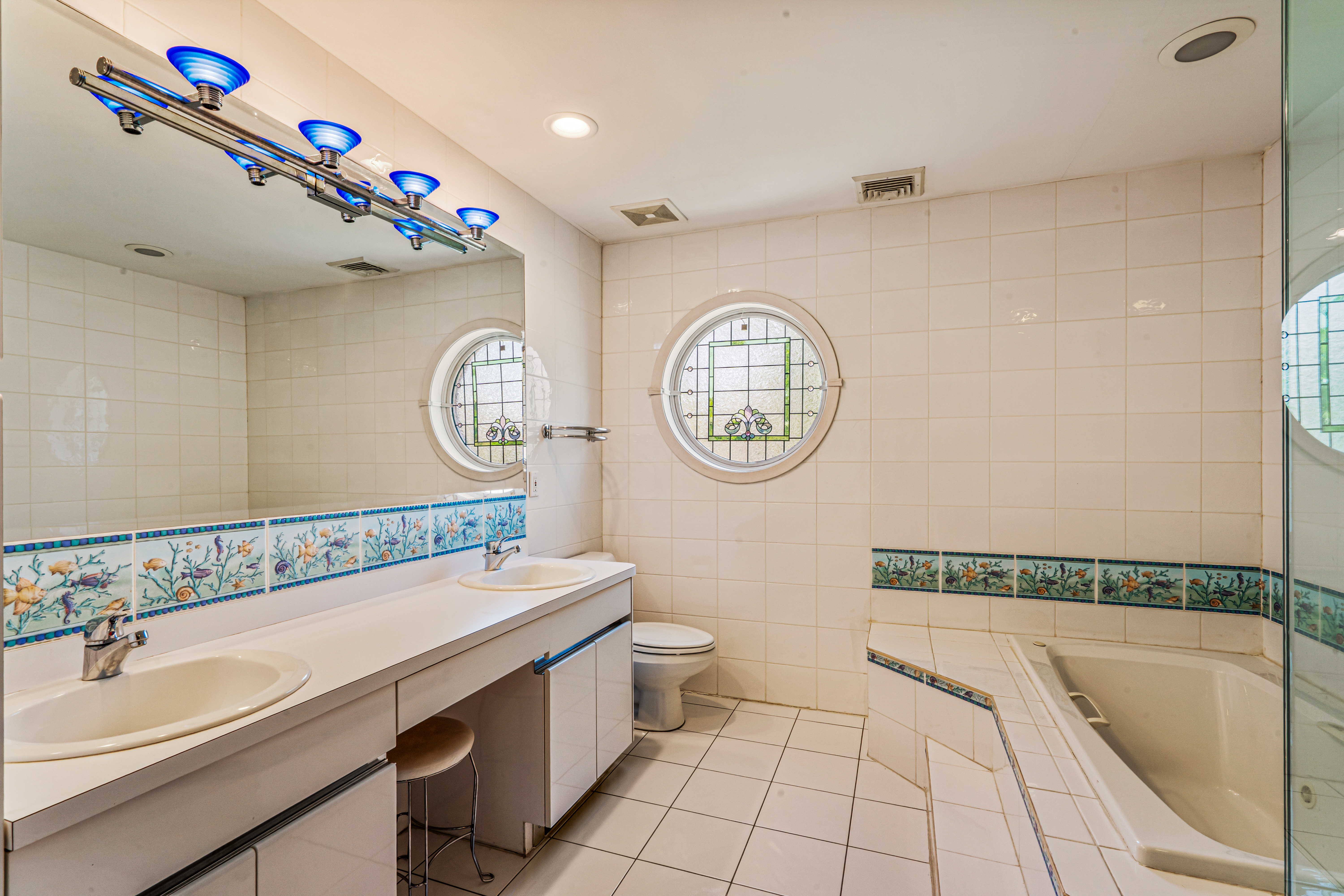  86 Dorchester Drive, Manhasset, NY 11030 - 物件實景