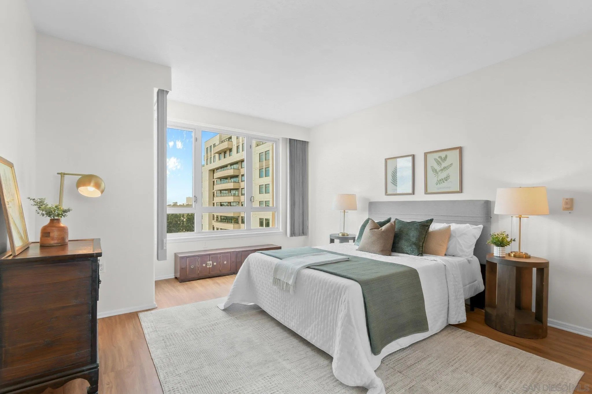 San Diego, California, 92122, United States, 2 Bedrooms Bedrooms, ,2 BathroomsBathrooms,Residential,For Sale,1972545