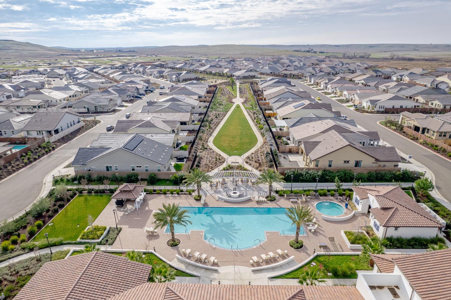 El Dorado Hills, California, 95762, United States, 2 Bedrooms Bedrooms, ,3 BathroomsBathrooms,Residential,For Sale,1787818