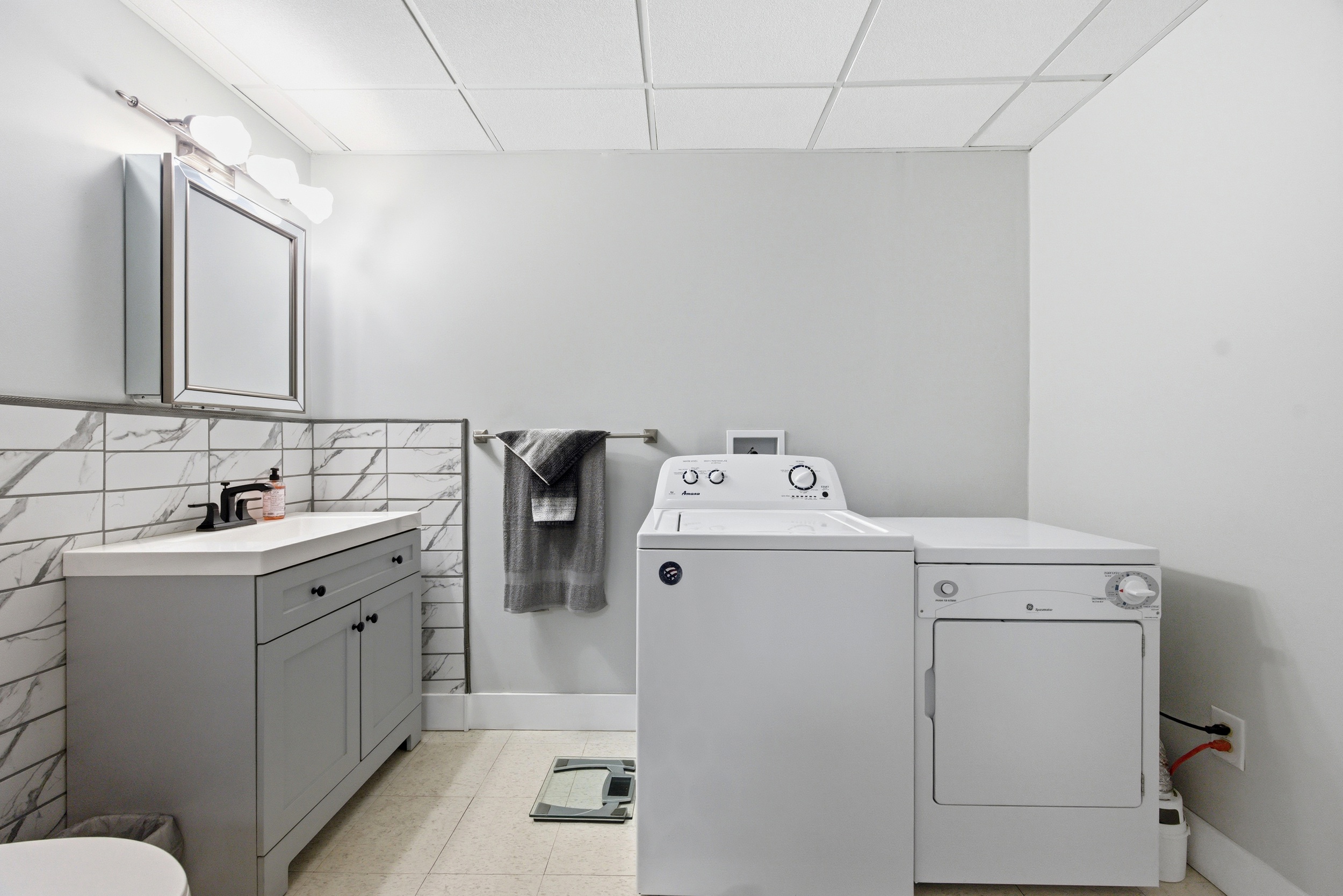 Gloucester, Virginia, 23061-5426, United States, 3 Bedrooms Bedrooms, ,4 BathroomsBathrooms,Residential,For Sale,1980192