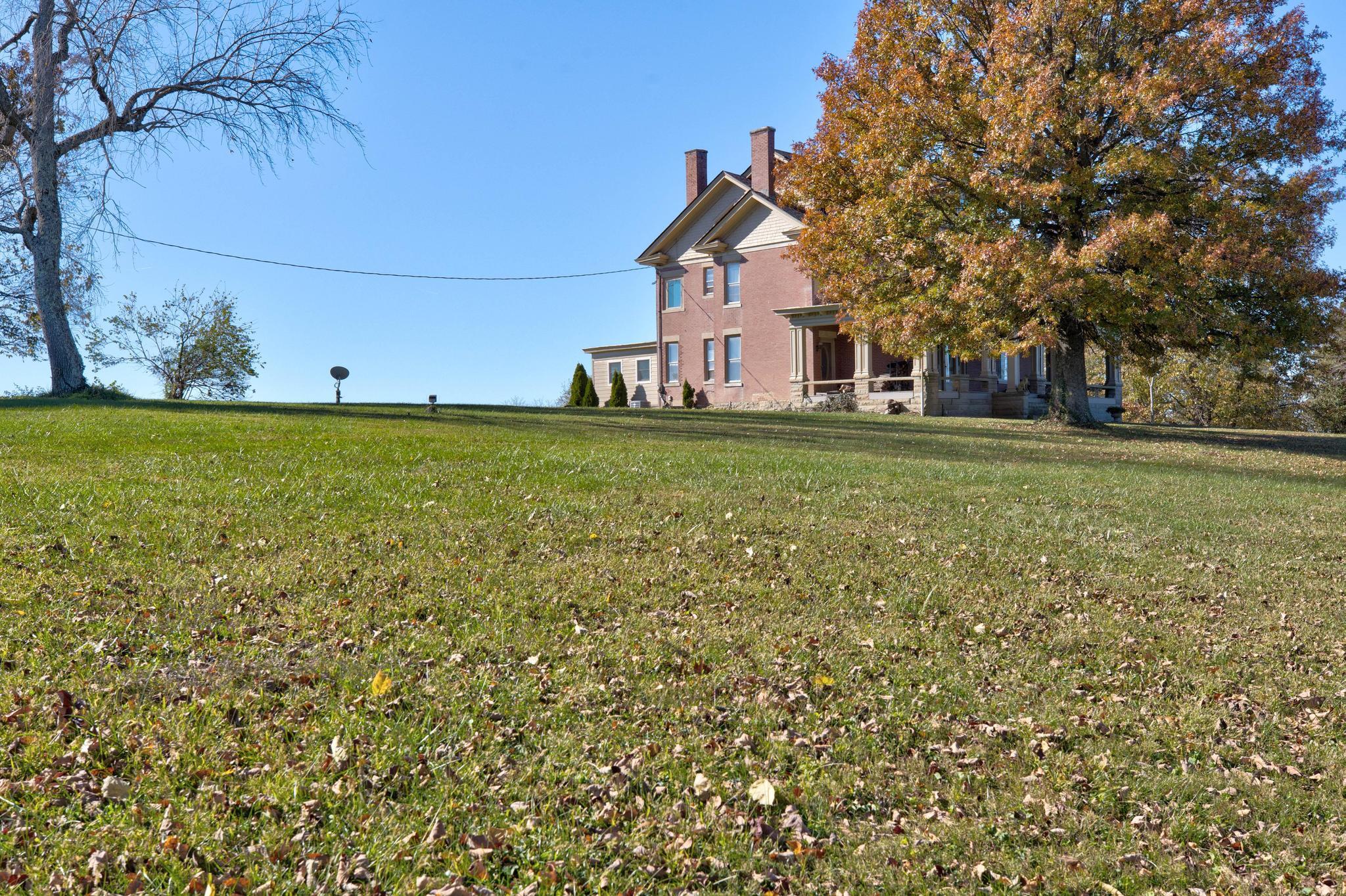 Winchester, Kentucky, 40391, United States, 3 Bedrooms Bedrooms, ,3 BathroomsBathrooms,Residential,For Sale,1992796