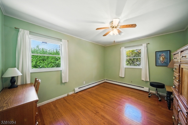 Parsippany-Troy Hills Twp., New Jersey, 07005, United States, 3 Bedrooms Bedrooms, ,2 BathroomsBathrooms,Residential,For Sale,1934343