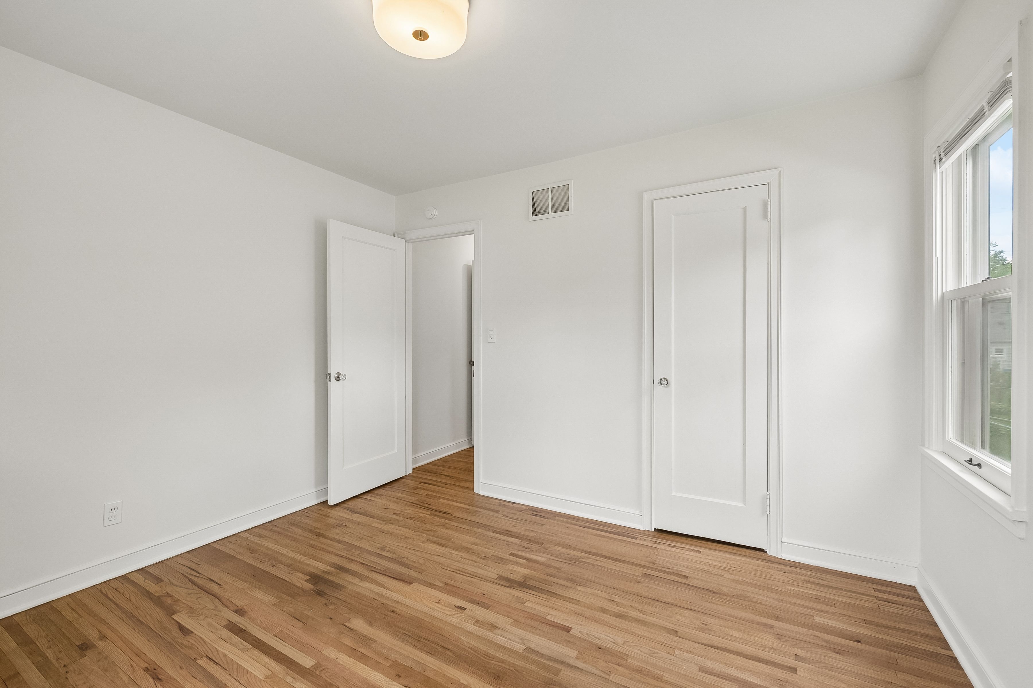  Move-In Ready Charm Near Parks and Conveniences - 物件實景
