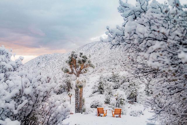 Pioneertown, California, 92268, United States, 2 Bedrooms Bedrooms, ,2 BathroomsBathrooms,Residential,For Sale,1990381