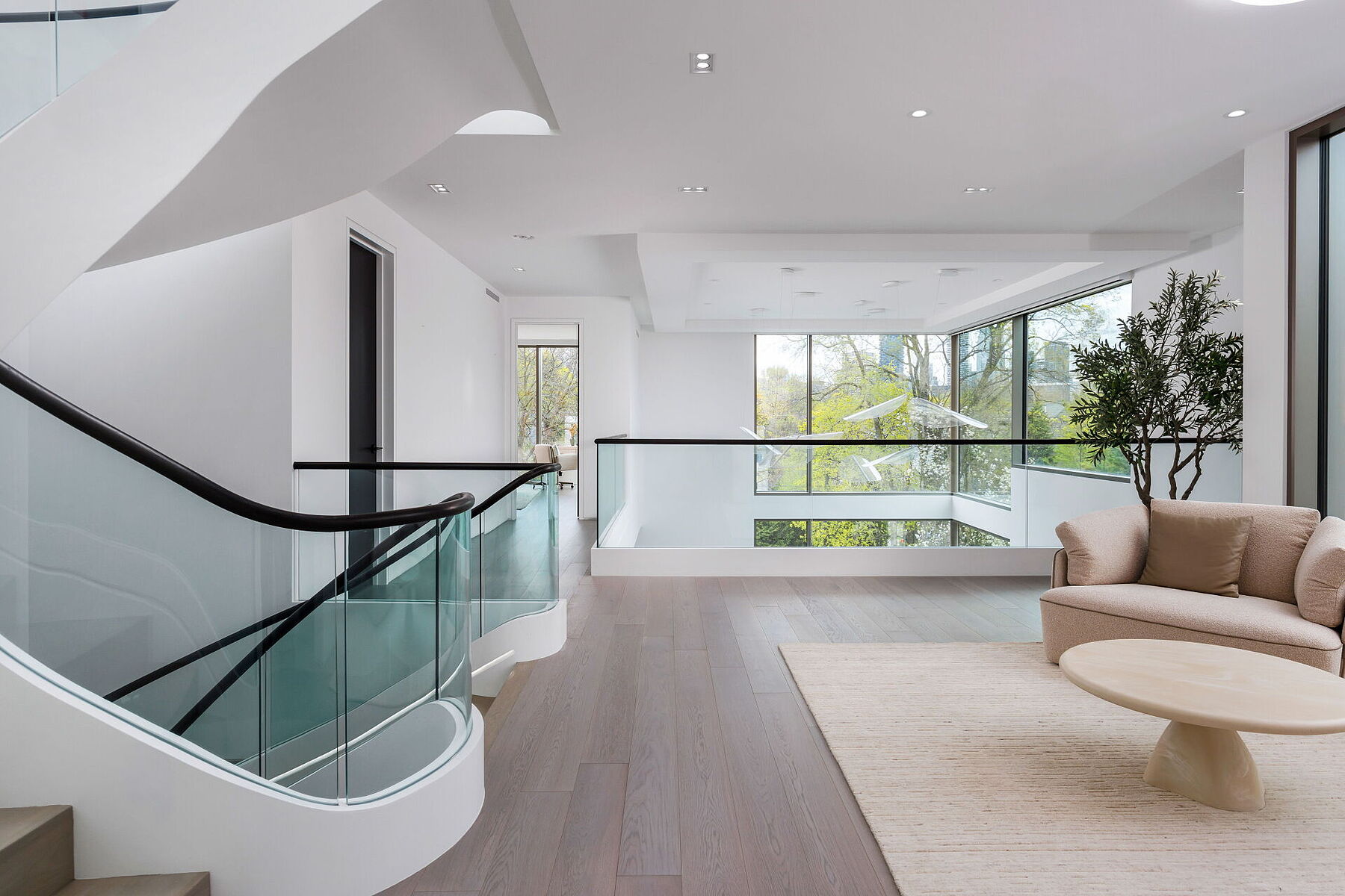 Iconic New Forest Hill Build - 物件實景