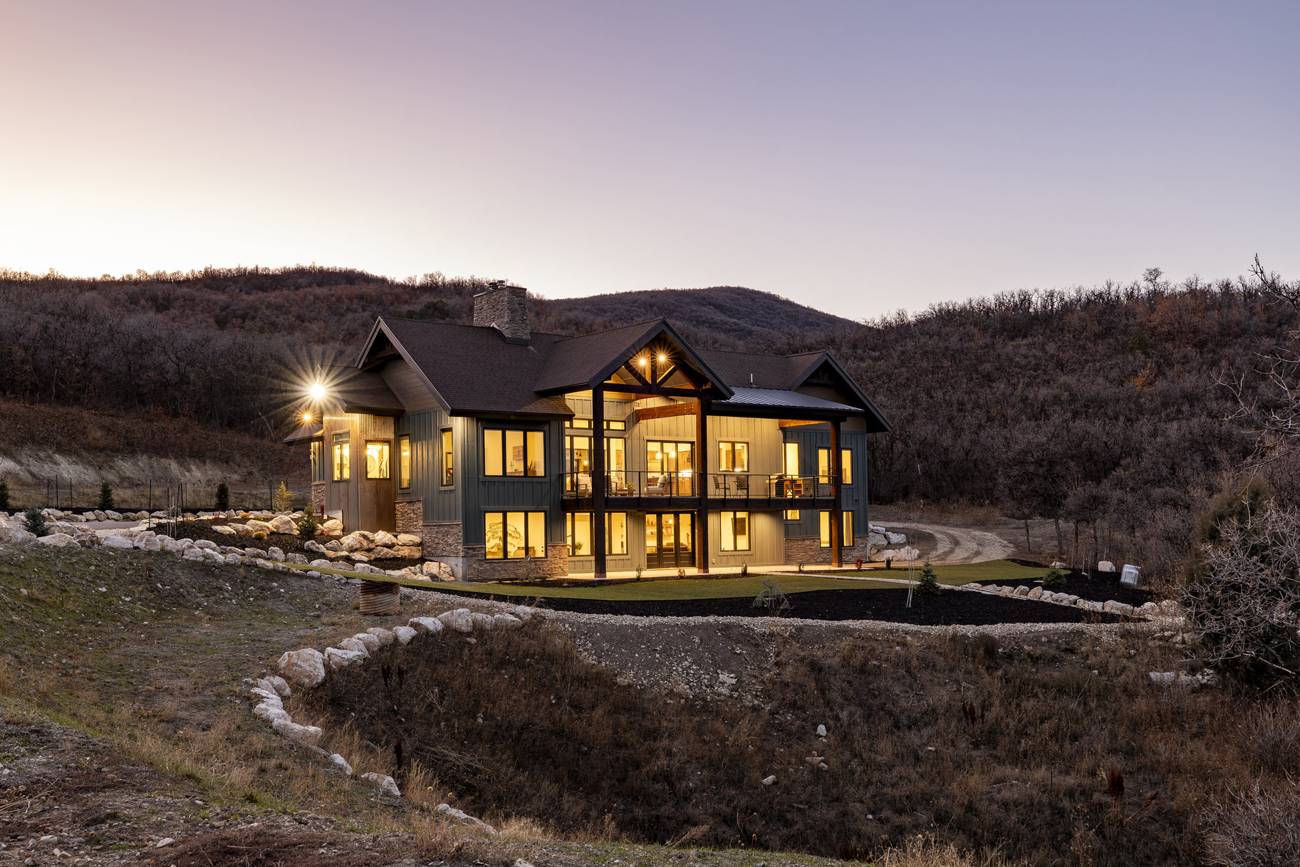  Welcome to a Private Mountain Luxury Retreat on Iconic Old Snowbasin Road - 物件實景