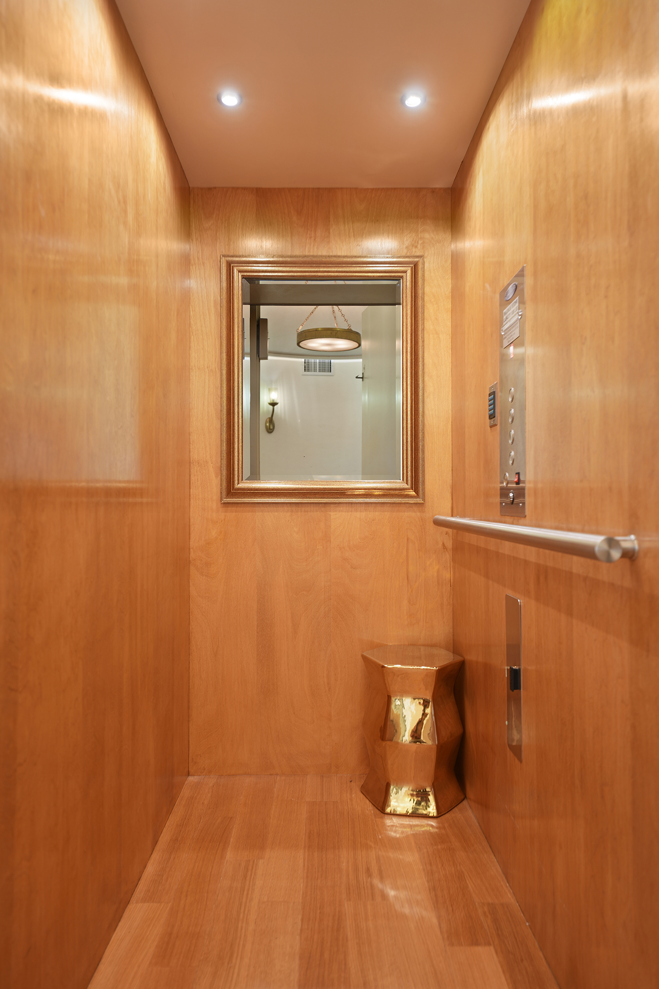 Brooklyn, New York, 11230, United States, 4 Bedrooms Bedrooms, ,7 BathroomsBathrooms,Residential,For Sale,1942878