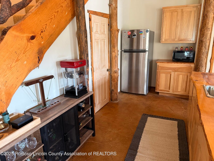 Ruidoso, New Mexico, 88345, United States, 3 Bedrooms Bedrooms, ,5 BathroomsBathrooms,Residential,For Sale,1979549