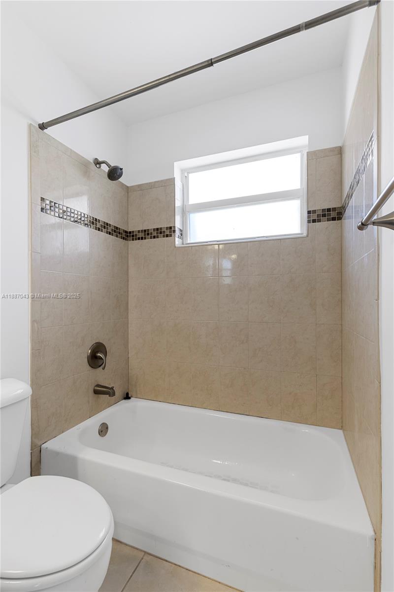 Pembroke Pines, Florida, 33028, United States, 3 Bedrooms Bedrooms, ,3 BathroomsBathrooms,Residential,For Sale,1958356