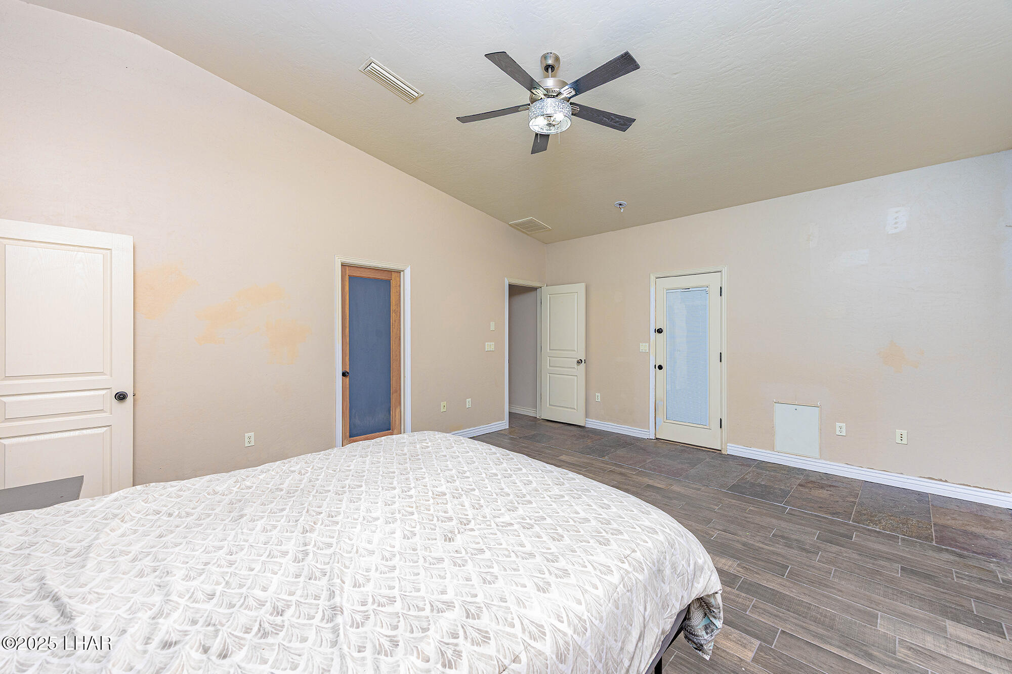 Lake Havasu City, Arizona, 86404, United States, 3 Bedrooms Bedrooms, ,2 BathroomsBathrooms,Residential,For Sale,2001874