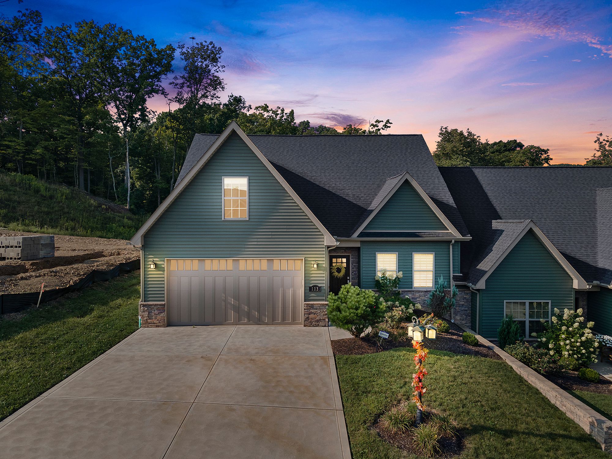  113 Hemingway Lane, Coraopolis, PA 15108 - 物件實景