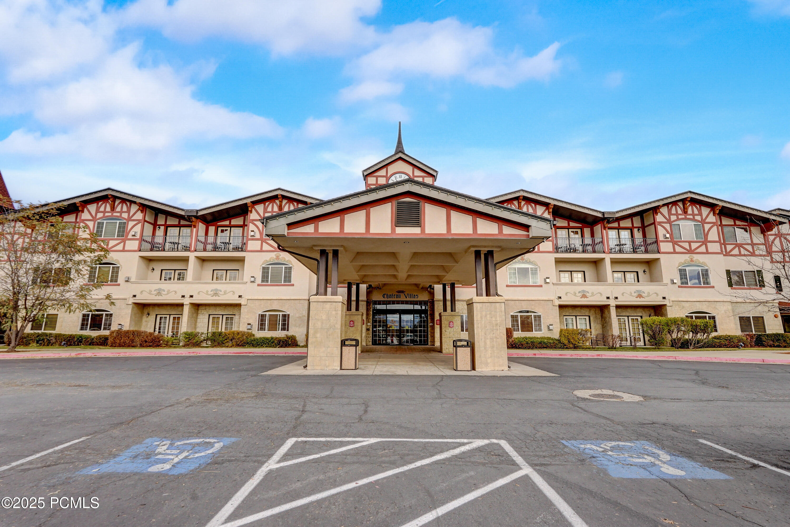 Midway, Utah, 84049, United States, 3 Bedrooms Bedrooms, ,3 BathroomsBathrooms,Residential,For Sale,1826612