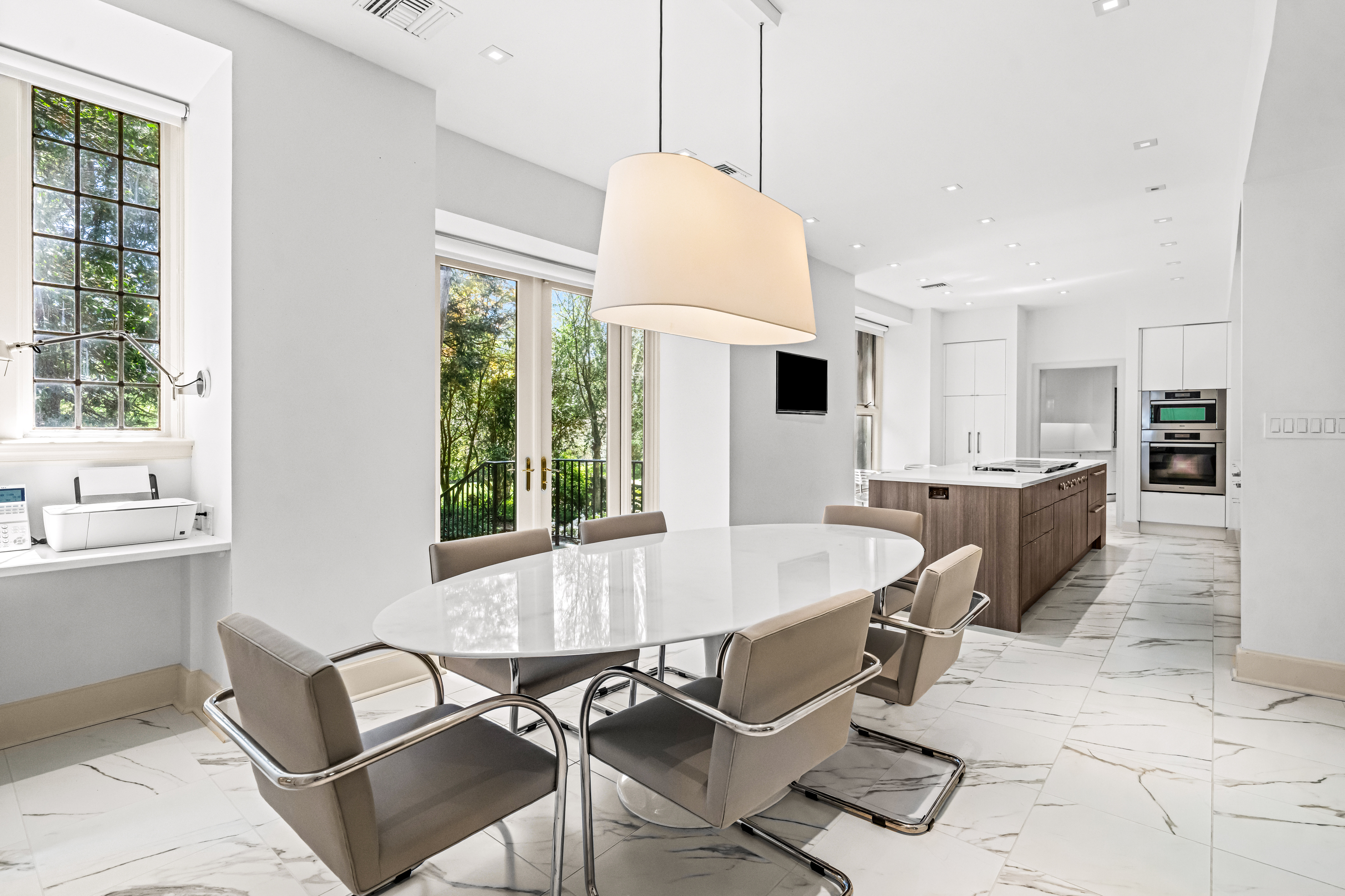  220 Ravenscliff Road, Saint Davids, PA 19087 - 物件實景