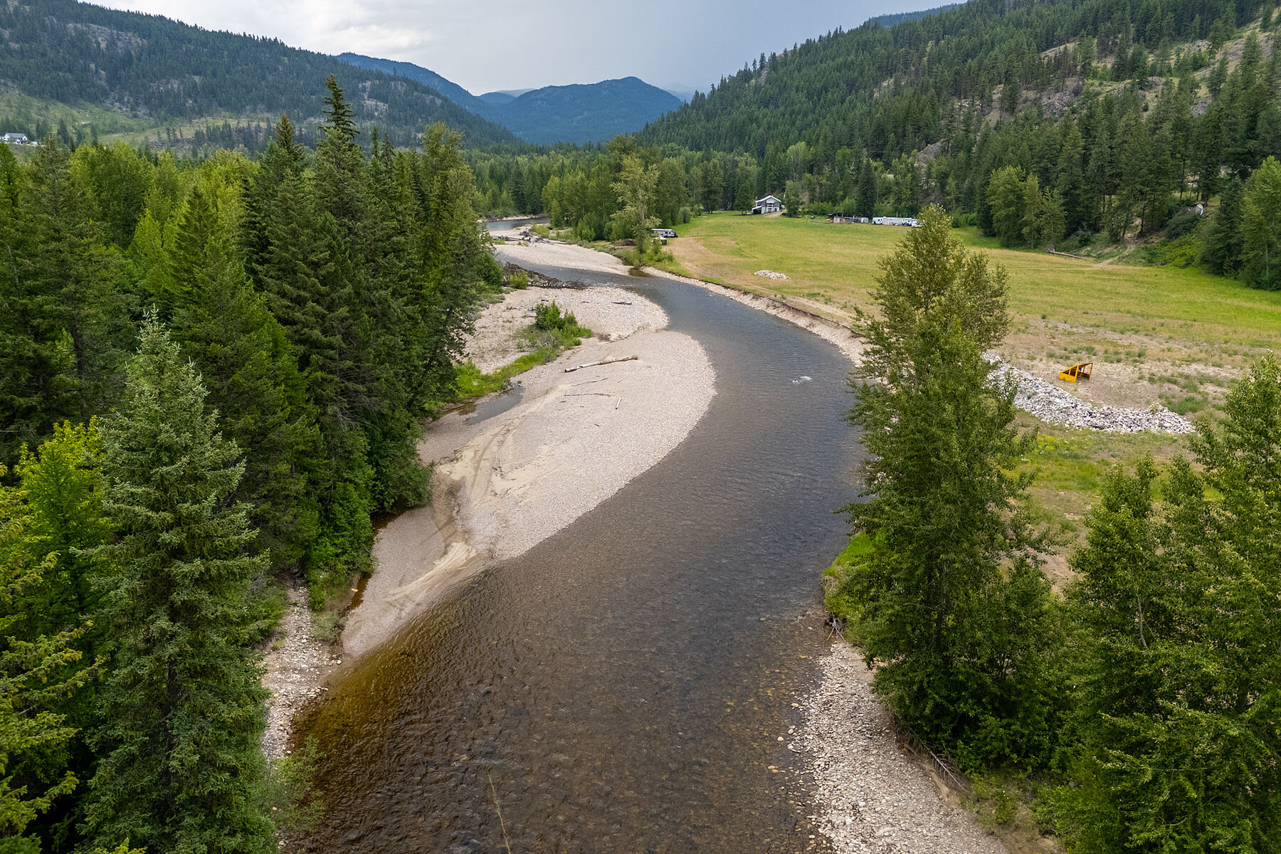  Kettle River Acreage - 物件實景
