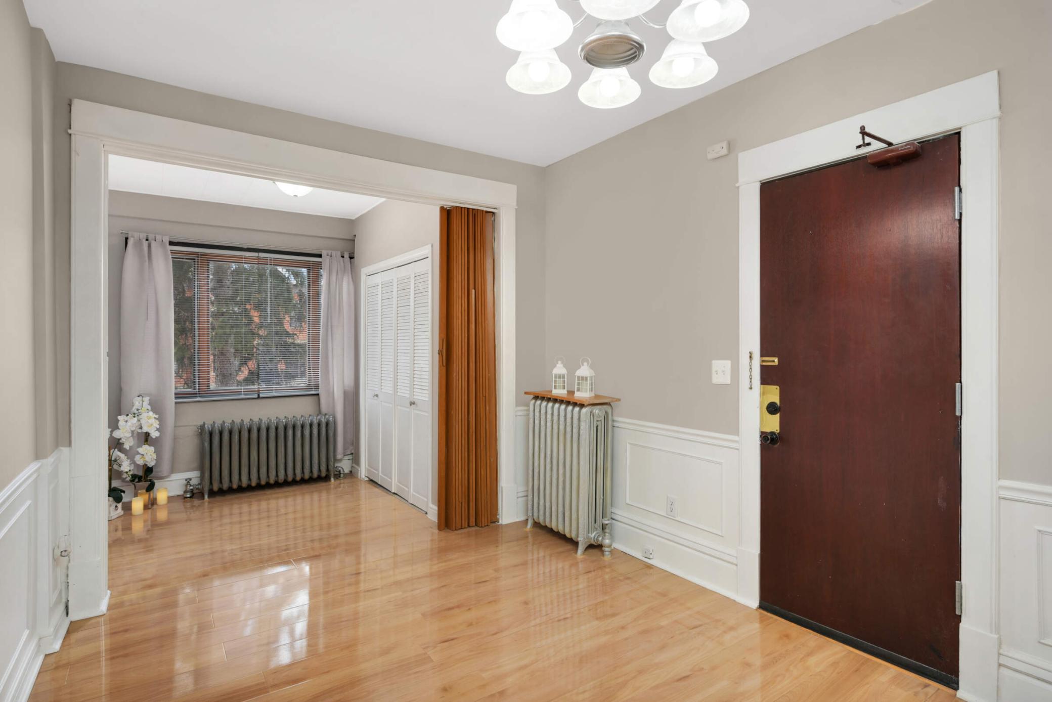Minneapolis, Minnesota, 55405, United States, ,Residential,For Sale,1905881