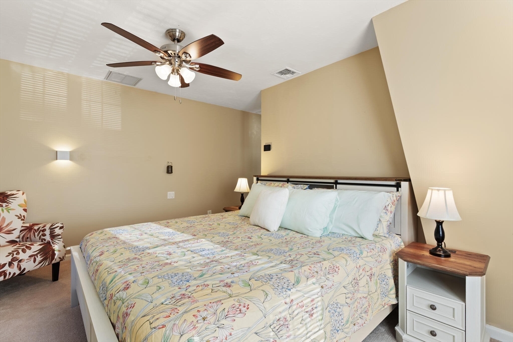 Framingham, Massachusetts, 01701, United States, 3 Bedrooms Bedrooms, ,3 BathroomsBathrooms,Residential,For Sale,1968924