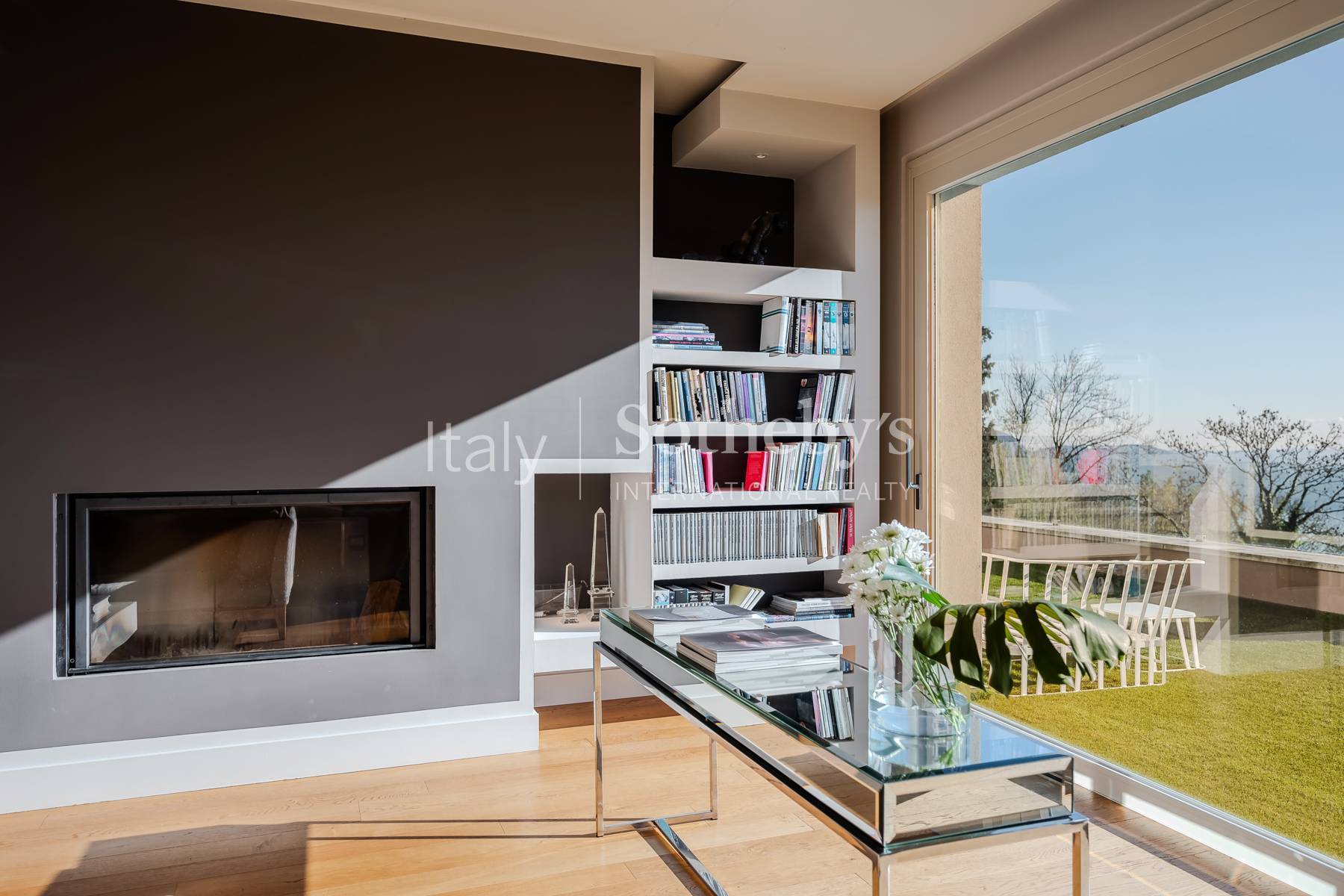  Exclusive modern villa with panoramic lake views and spa - 物件實景