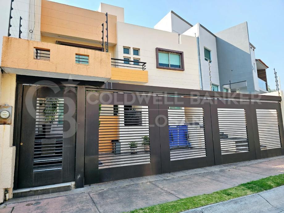 Manel Robles Pezuela, Naucalpan de Juárez, Estado de méxico, 53126, Mexico, 3 Bedrooms Bedrooms, ,3 BathroomsBathrooms,Residential,For Sale,Manel Robles Pezuela,1479400
