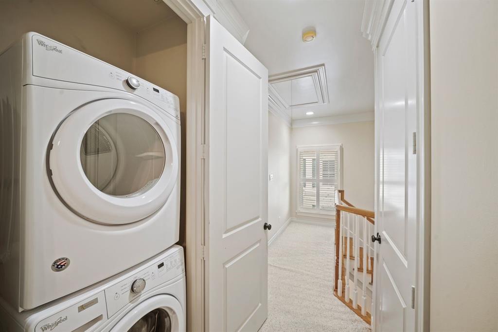Houston, Texas, 77025, United States, 3 Bedrooms Bedrooms, ,4 BathroomsBathrooms,Residential,For Sale,1874785