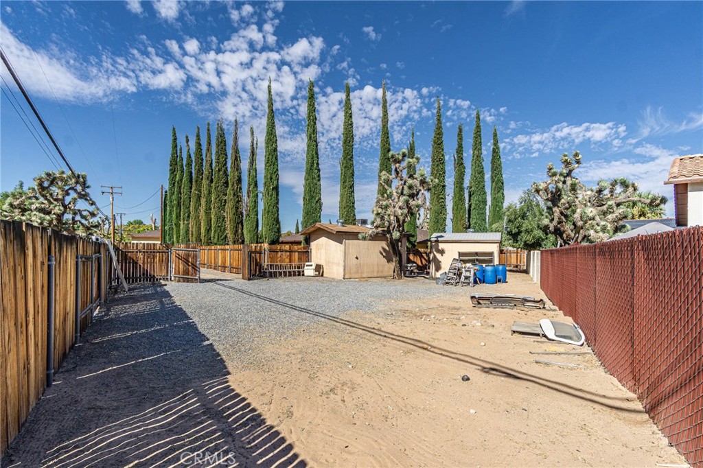 Apple Valley, California, 92308, United States, 3 Bedrooms Bedrooms, ,2 BathroomsBathrooms,Residential,For Sale,1974984