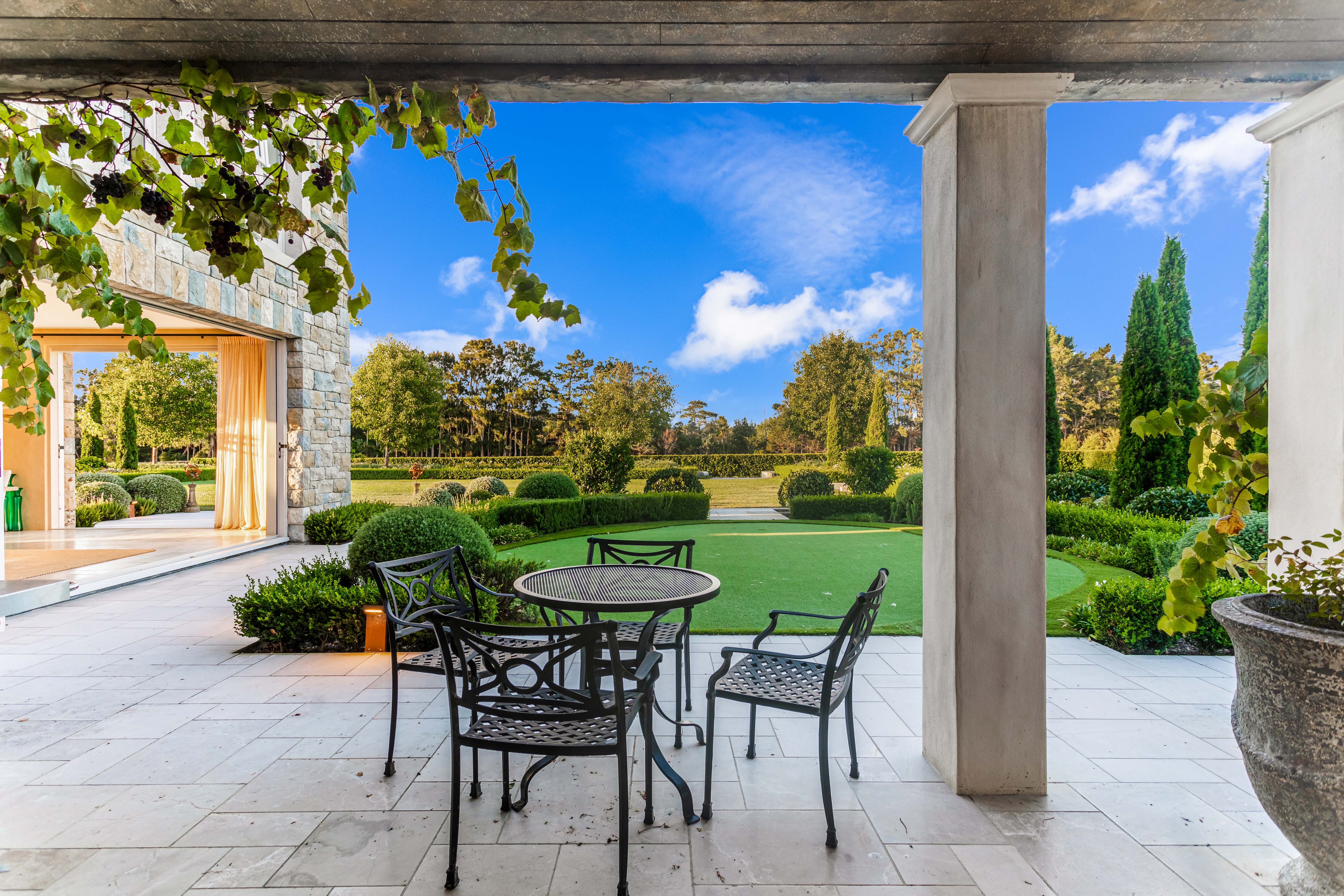  43 Barrett Road, Riverhead - 物件實景