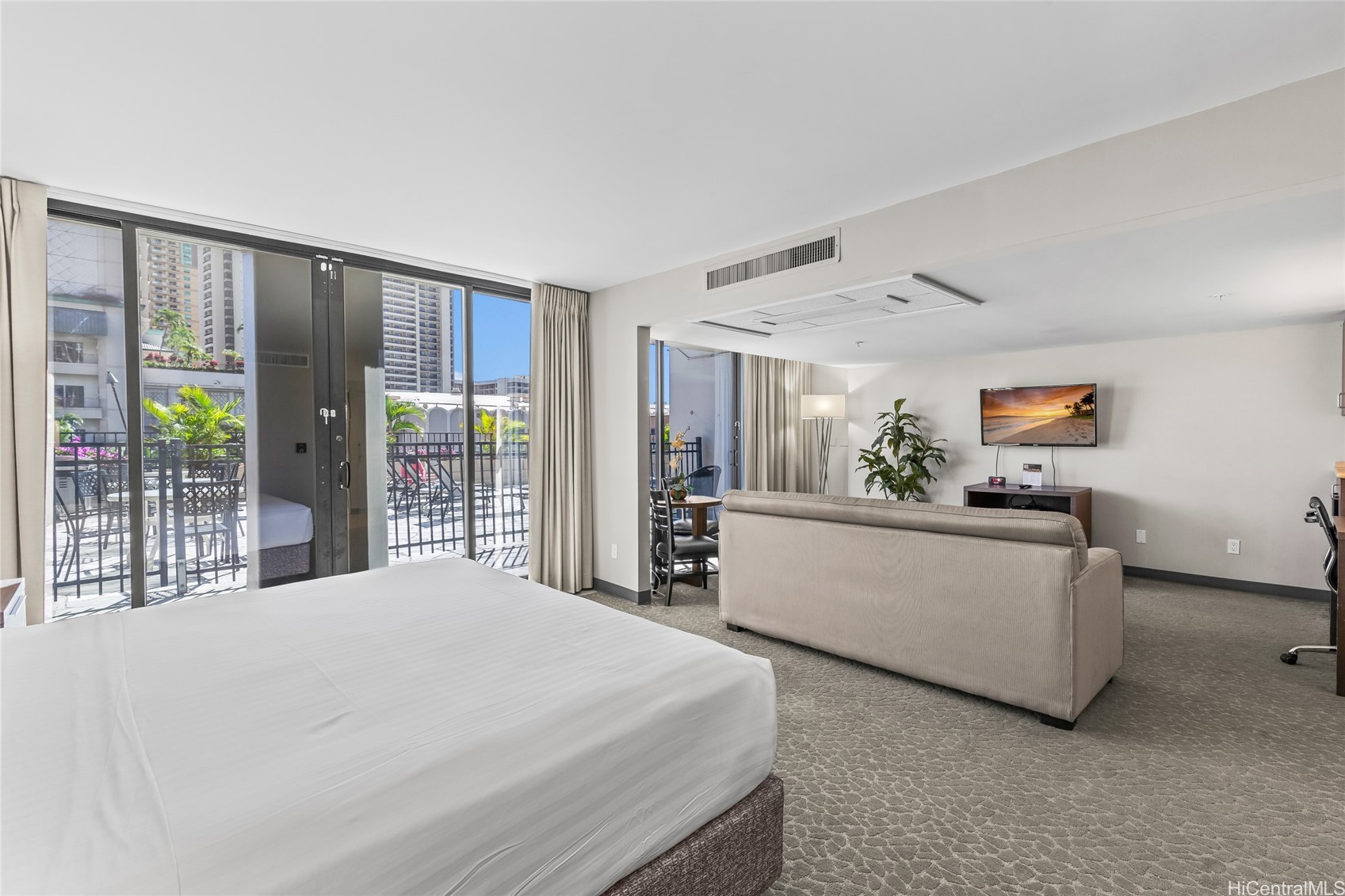 Honolulu, Hawaii, 96815, United States, ,1 BathroomBathrooms,Residential,For Sale,2003284