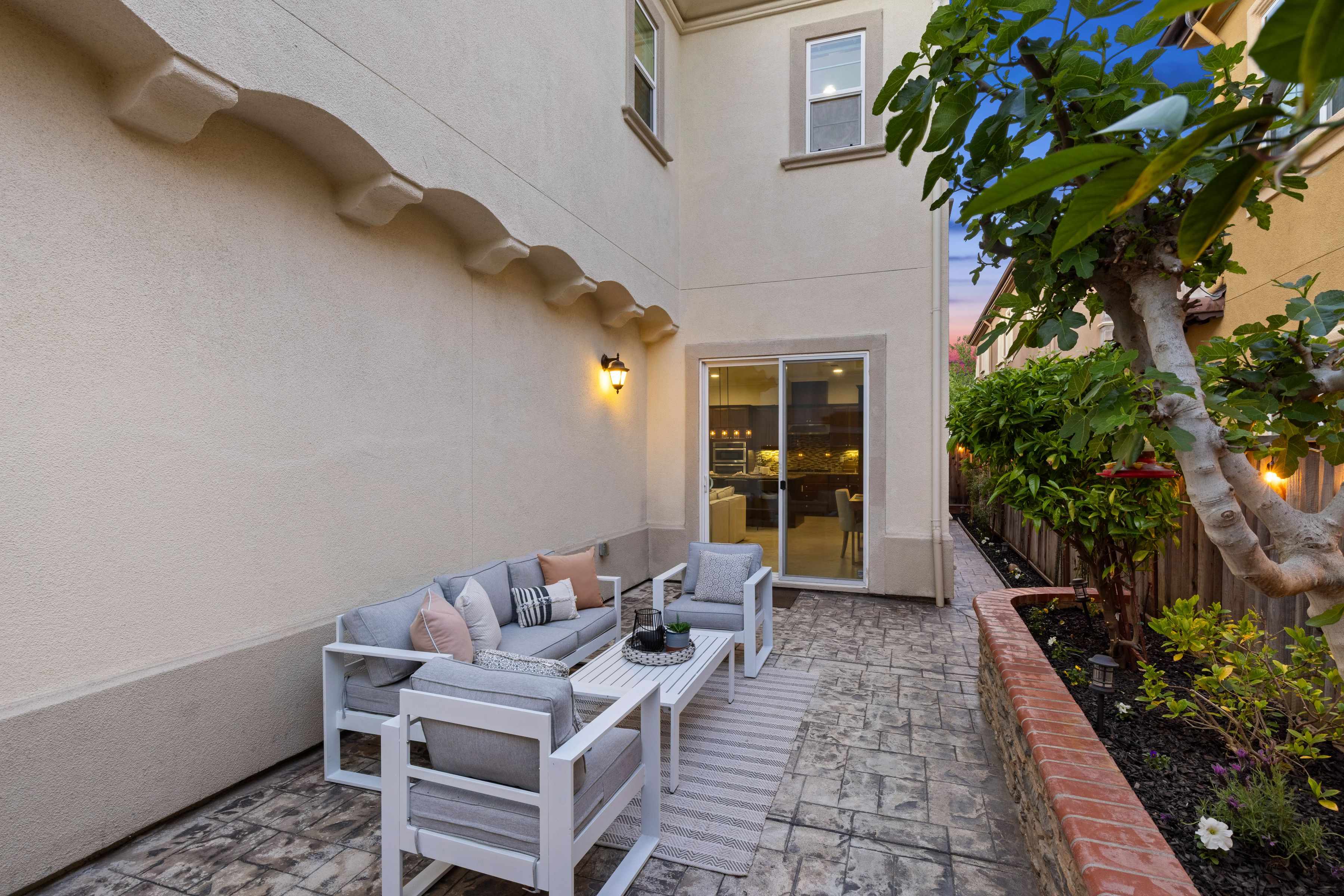  Refined Living in Gale Ranch - 物件實景