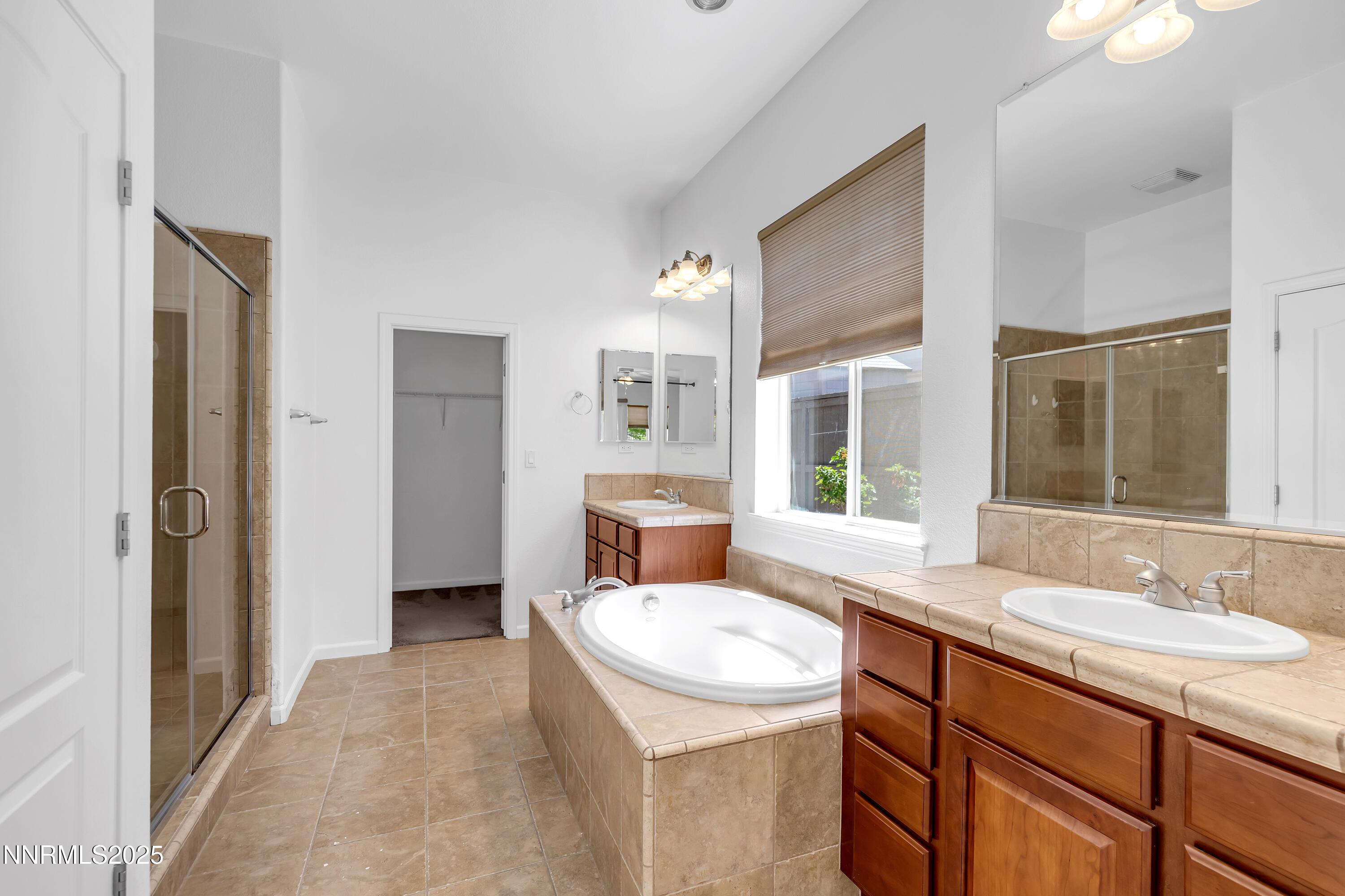Reno, Nevada, 89506, United States, 5 Bedrooms Bedrooms, ,3 BathroomsBathrooms,Residential,For Sale,1837525