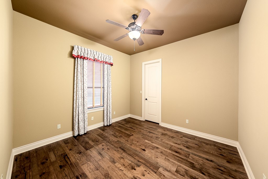 Kerrville, Texas, 78028, United States, 3 Bedrooms Bedrooms, ,3 BathroomsBathrooms,Residential,For Sale,2022585