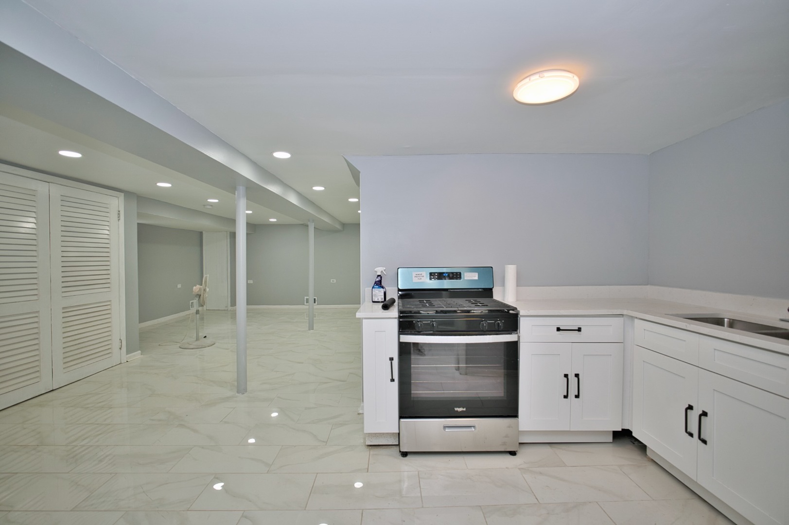 Skokie, Illinois, 60076, United States, 4 Bedrooms Bedrooms, ,3 BathroomsBathrooms,Residential,For Sale,1978573