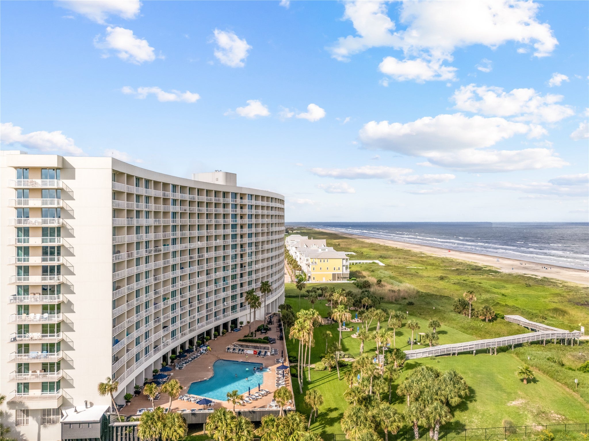 Beach Dr, Galveston, TX 77550