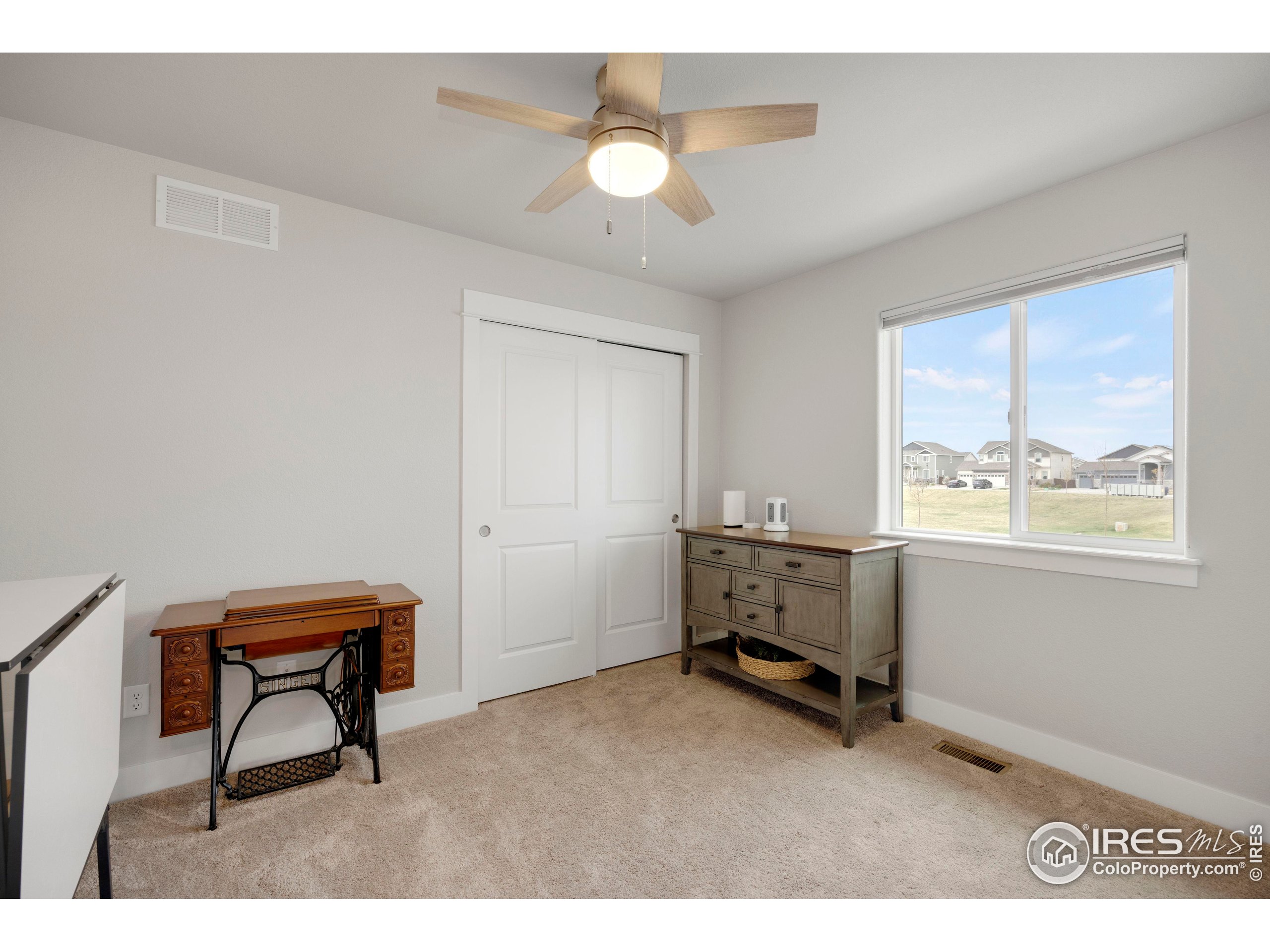 Loveland, Colorado, 80538, United States, 5 Bedrooms Bedrooms, ,3 BathroomsBathrooms,Residential,For Sale,1970199