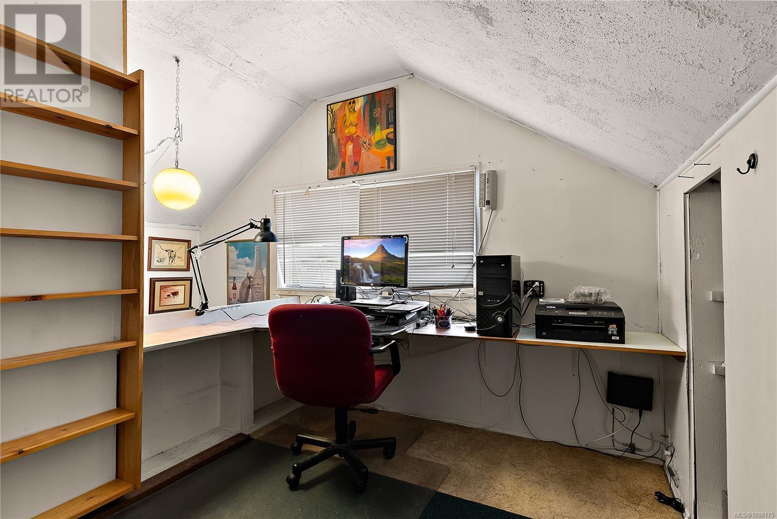 SIDNEY, British Columbia, V8L 2W2, CA, 2 Bedrooms Bedrooms, ,1 BathroomBathrooms,Residential,For Sale,1902048