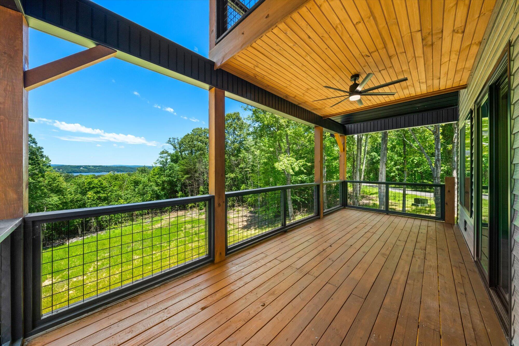 Ten Mile, Tennessee, 37880, United States, 3 Bedrooms Bedrooms, ,3 BathroomsBathrooms,Residential,For Sale,1878796