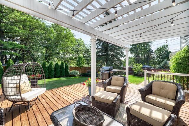 Medinah, Illinois, 60157, United States, 4 Bedrooms Bedrooms, ,4 BathroomsBathrooms,Residential,For Sale,1975518