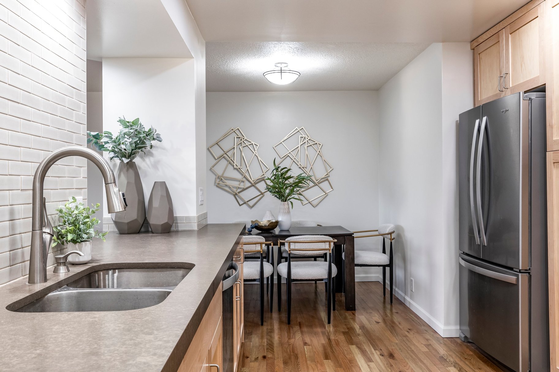  Spacious Canyon Crest Condo with Sweeping Valley Views - 物件實景