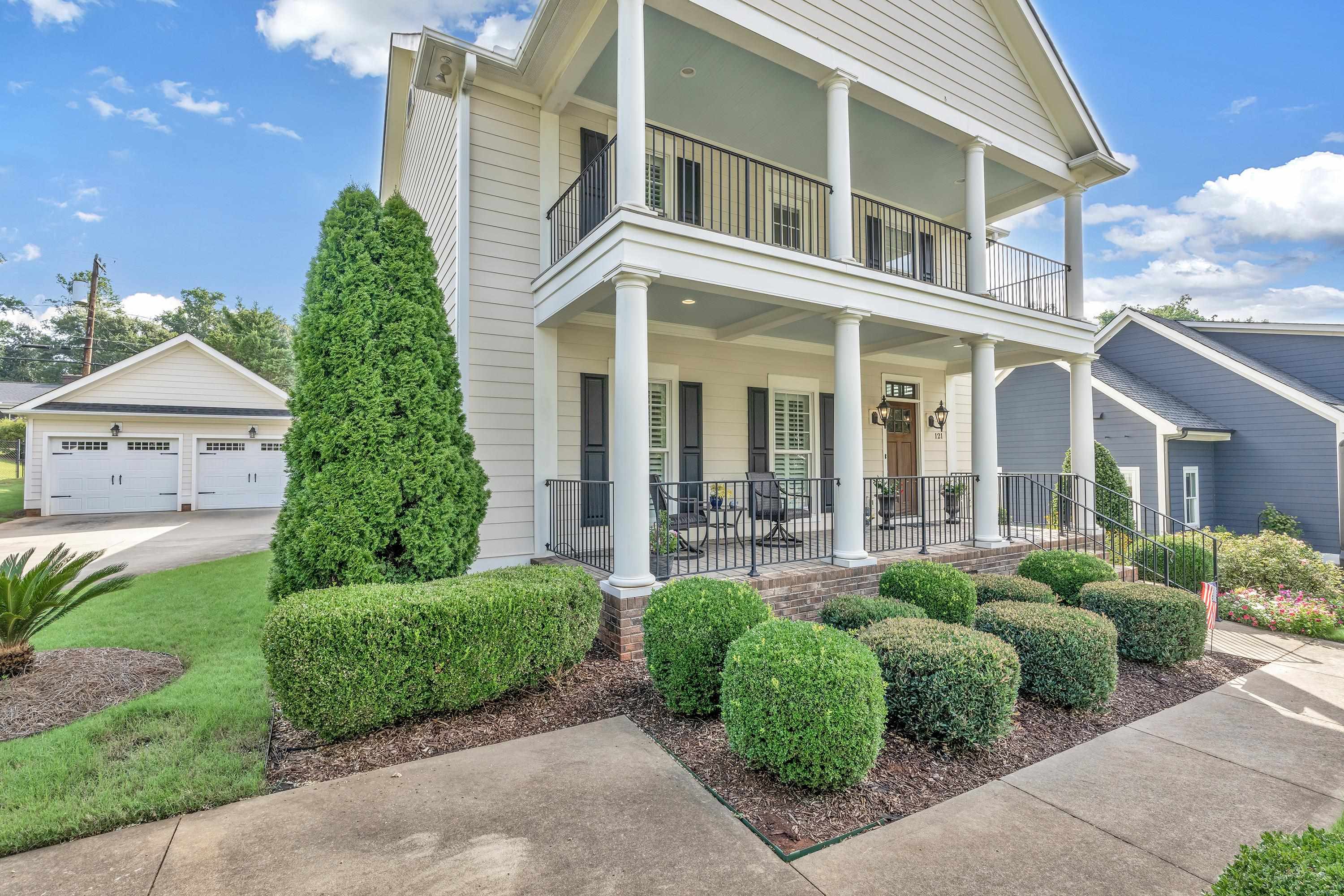 Spartanburg, South Carolina, 29302, United States, 4 Bedrooms Bedrooms, ,4 BathroomsBathrooms,Residential,For Sale,1907003