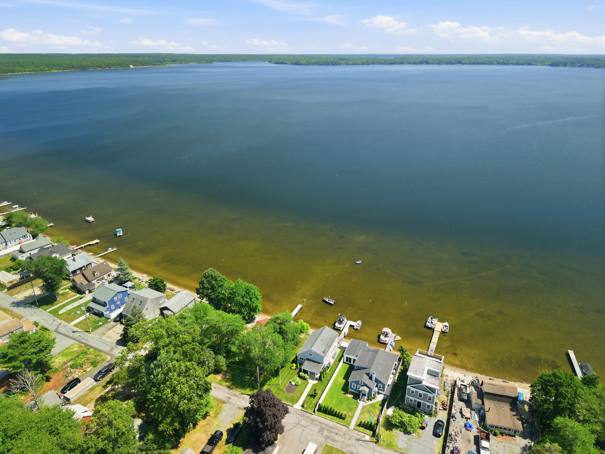  145 Staples Shore Rd, Lakeville - 物件實景