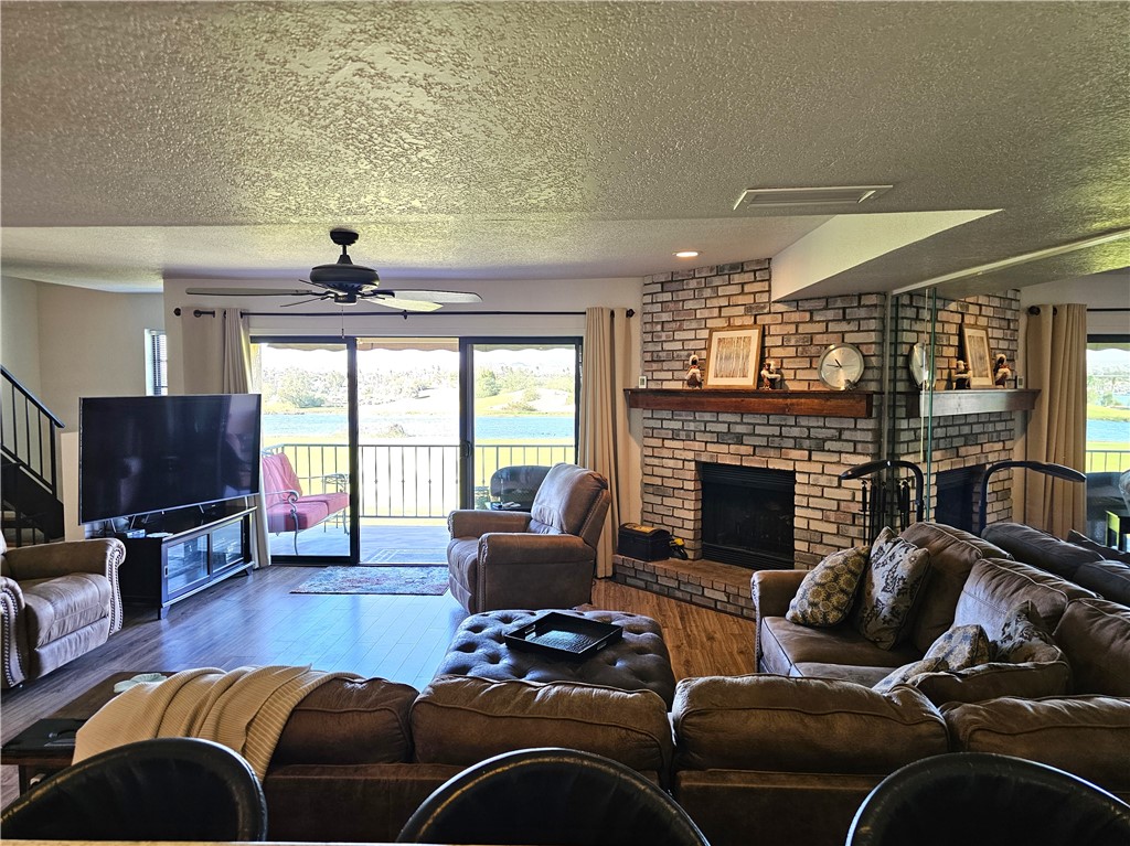 Lake Havasu, Arizona, 86403, United States, 2 Bedrooms Bedrooms, ,2 BathroomsBathrooms,Residential,For Sale,2002226